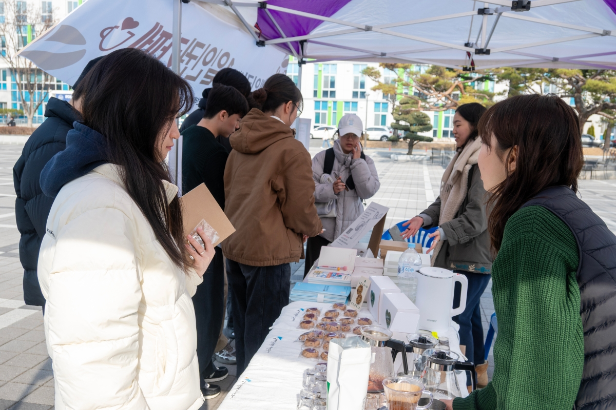 대표활동1_2.jpg 대표활동1_2.jpg